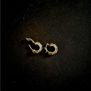 John Hardy Huggie style hoops. Silver and Gold